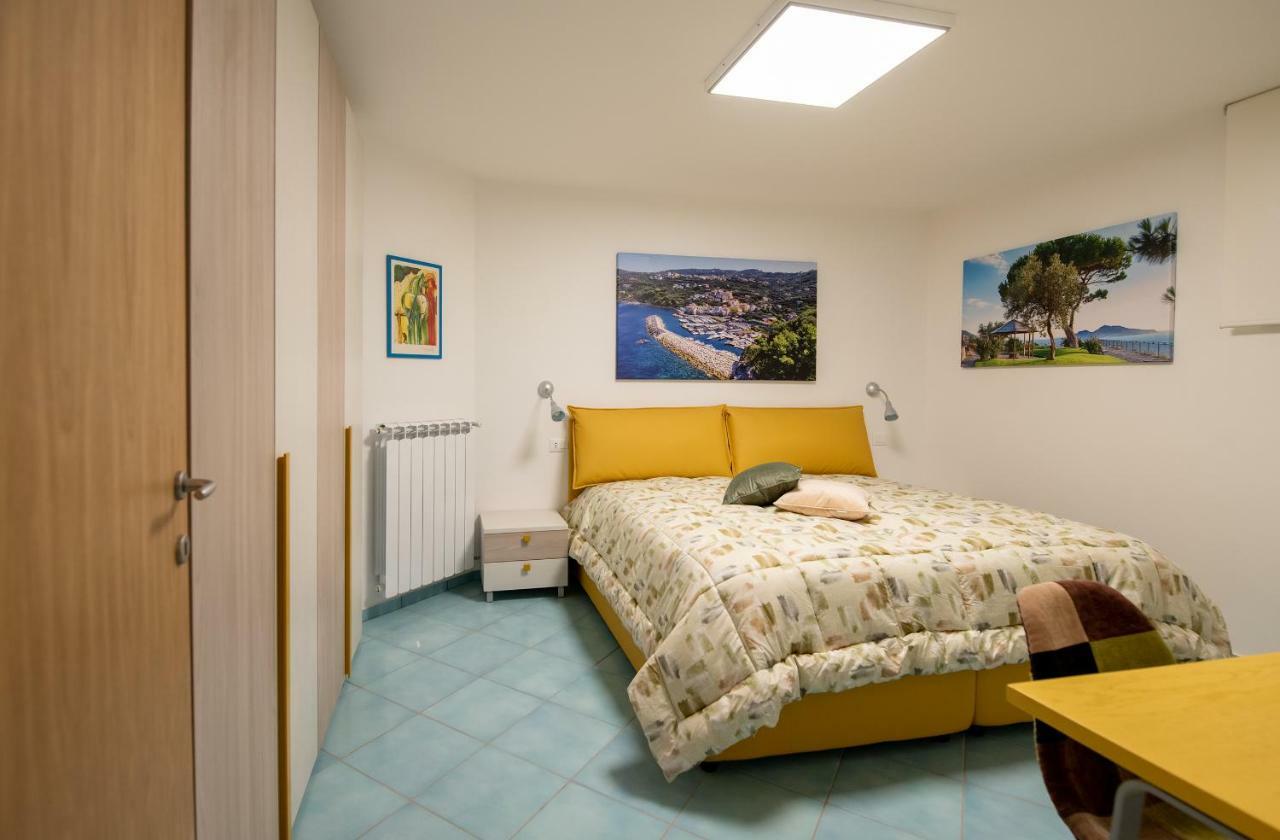 Casa Italia Apartment Massa Lubrense Bagian luar foto