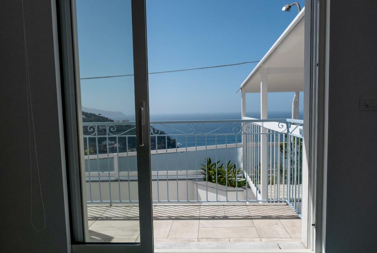 Casa Italia Apartment Massa Lubrense Bagian luar foto